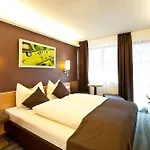Lieblingsplatz Tirolerhof 4* 齐勒河谷采尔