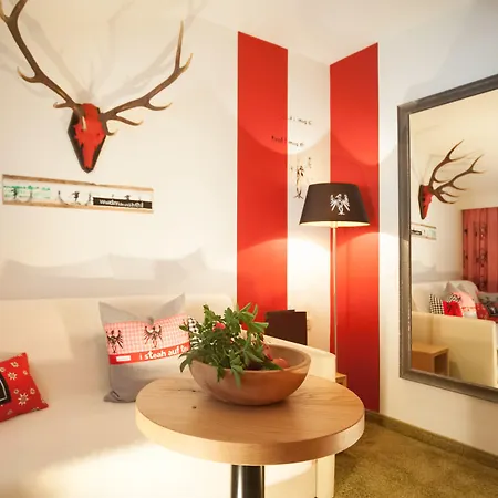 מלון Lieblingsplatz Tirolerhof 4*