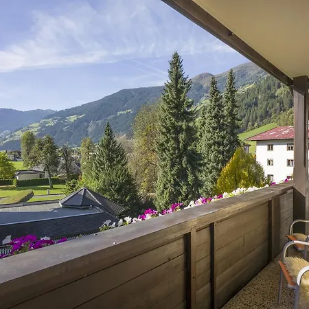 Lieblingsplatz Tirolerhof 4* 齐勒河谷采尔