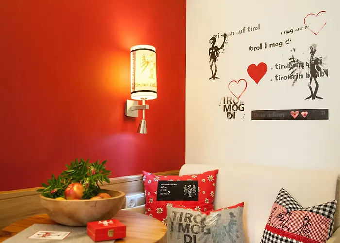 Lieblingsplatz Tirolerhof 4* Цель-ам-Циллер