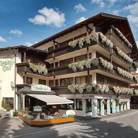 Lieblingsplatz Tirolerhof Hotel 4*